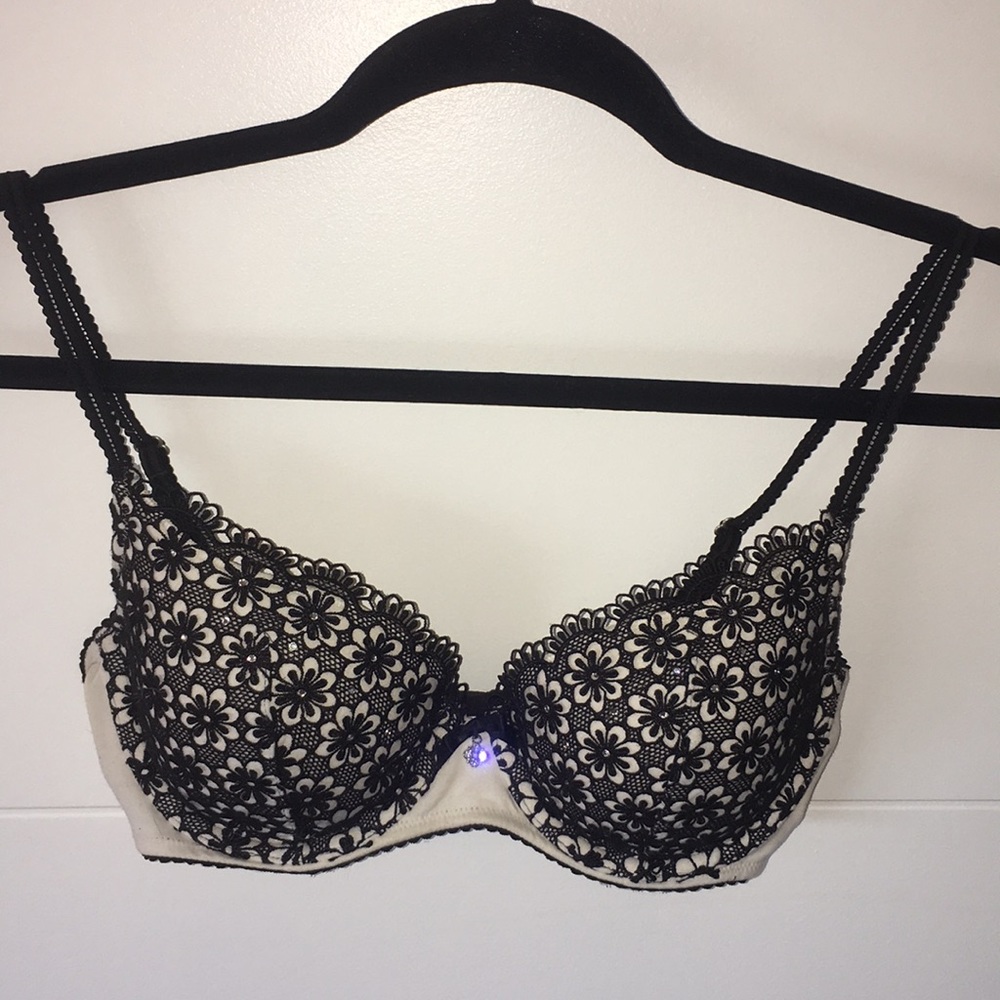 Victoria Secret Bra